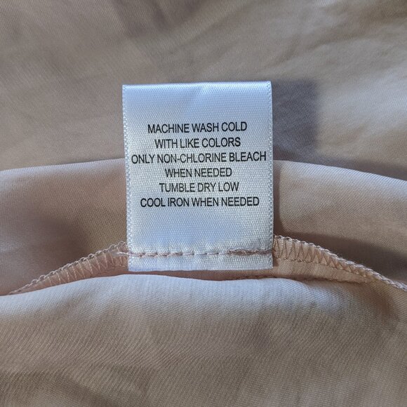 NWOT Mod Cloth blouse with tie at neck, 3/4 length sleeve, blush, semi-sheer - Picture 4 of 10